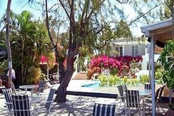 Trade Winds Hotel (Green Bay)